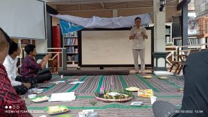 Rumah Guru Besar Sastra Indonesia FIB UNDIP menjadi ruang kebudayaan di Kendal