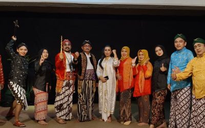 Indonesian Literature Study Program UNDIP Collaborates with Kethoprak Balekambang to Perform Penangsang Autumn