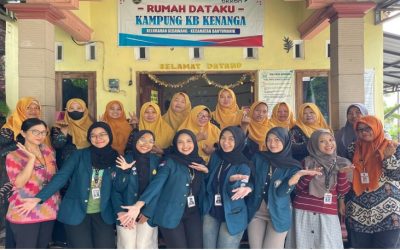 Mahasiswa Sasindo dan Mahasiswa UNDIP Gelar Cek Kesehatan Gratis di Posyandu Gedawang, Warga Antusias Sambut Pengabdian Nyata